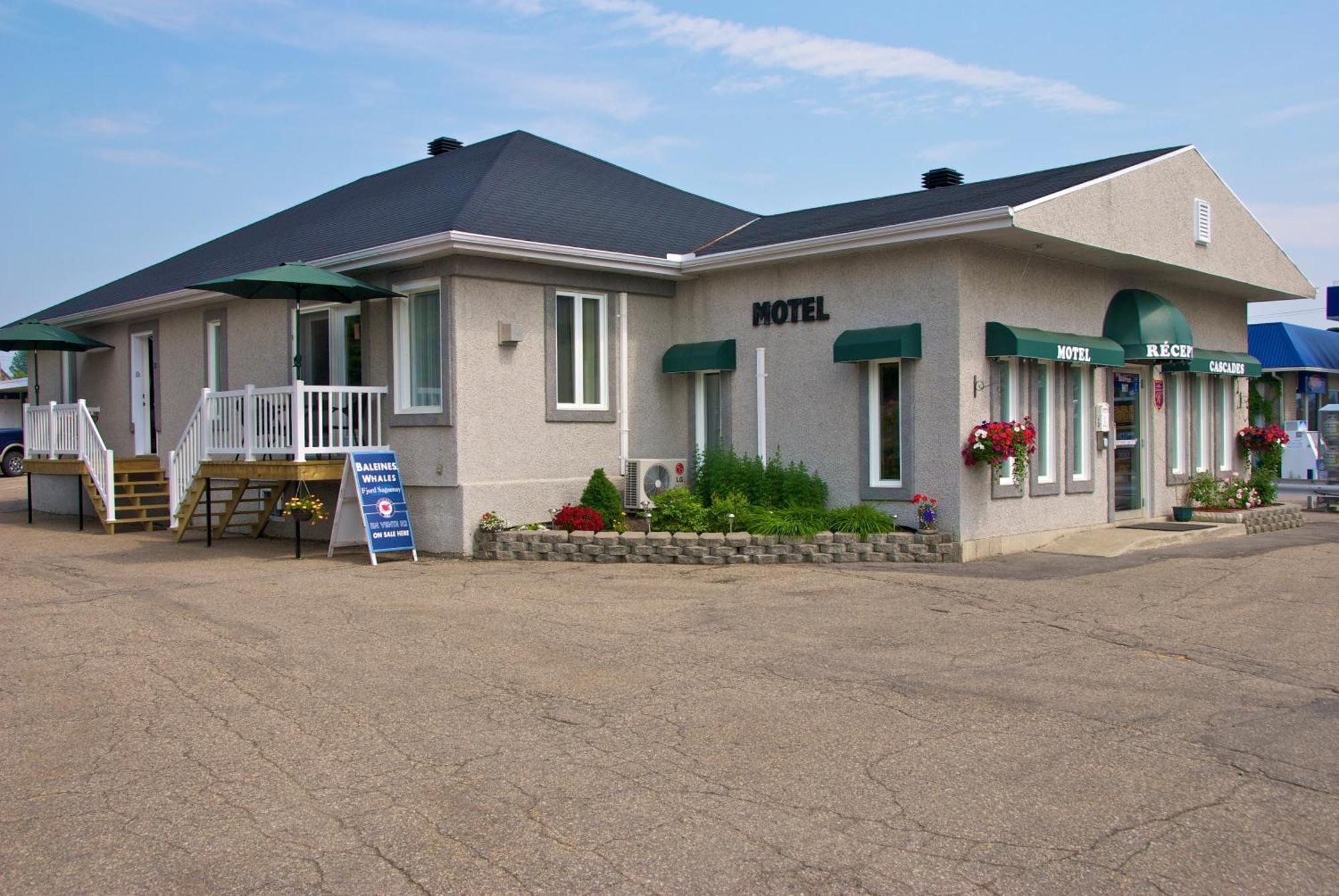 Motel Des Cascades Baie-Saint-Paul Kültér fotó