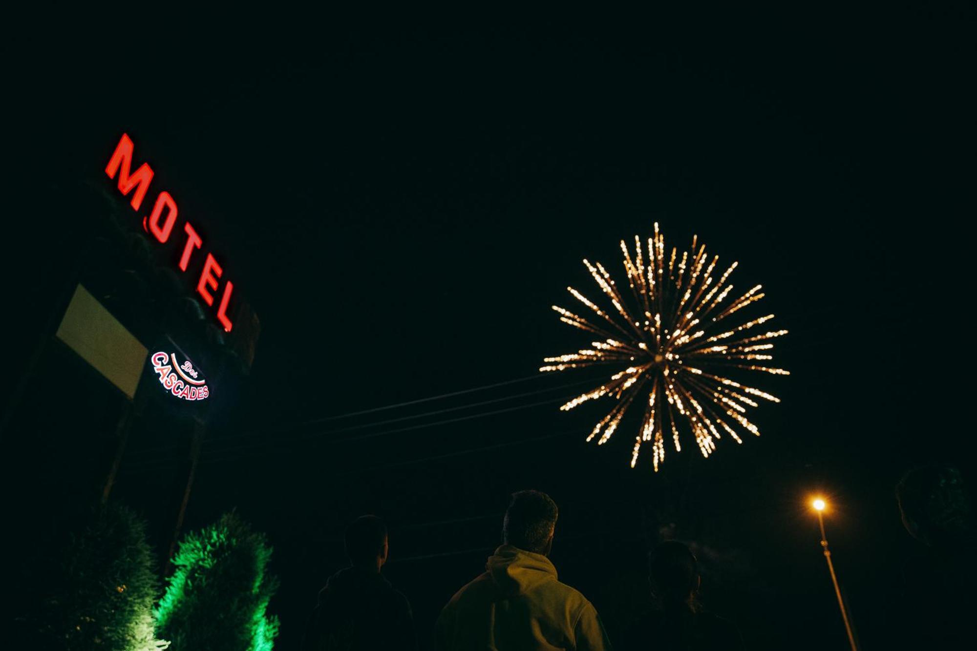 Motel Des Cascades Baie-Saint-Paul Kültér fotó