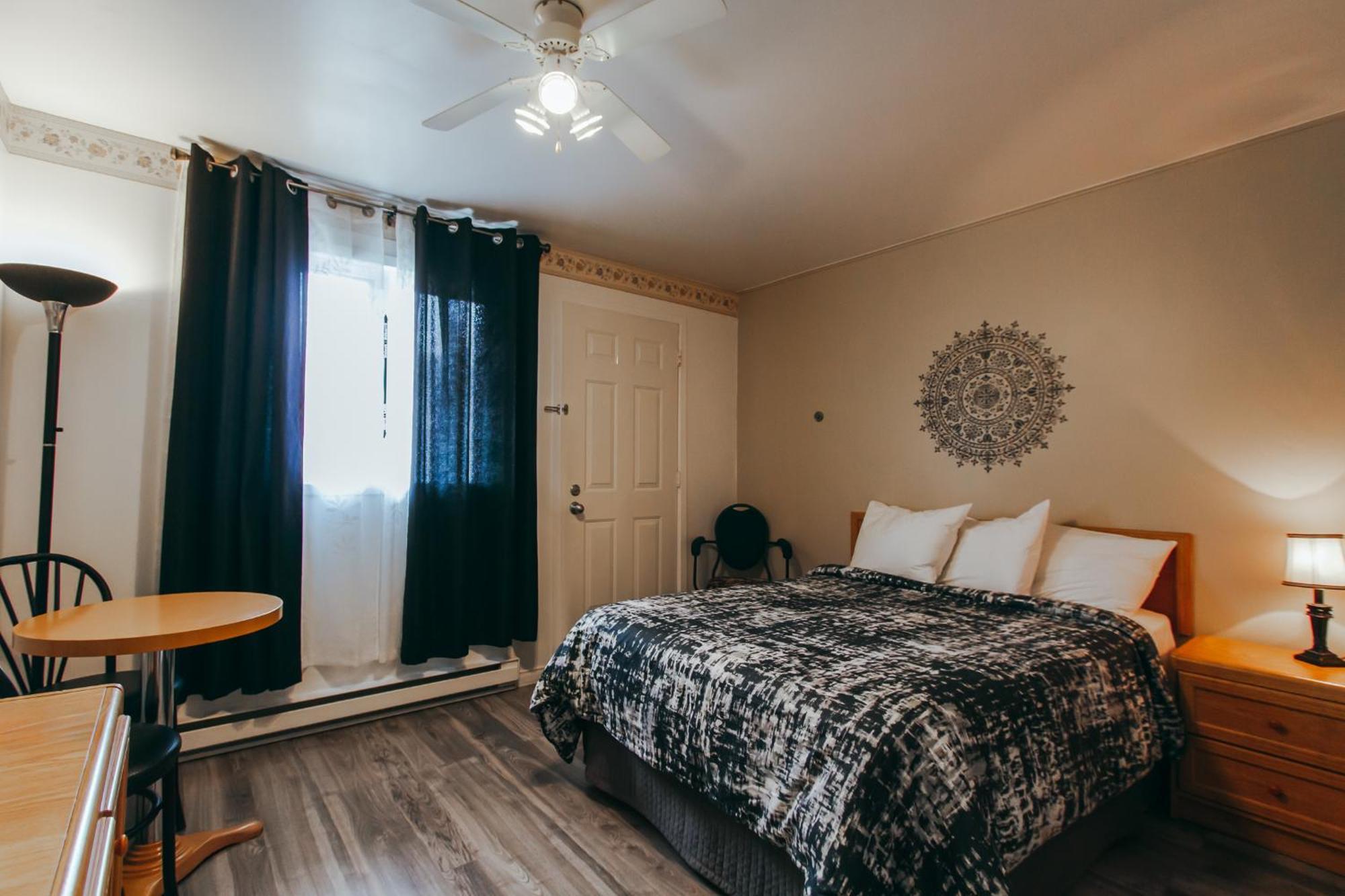 Motel Des Cascades Baie-Saint-Paul Kültér fotó